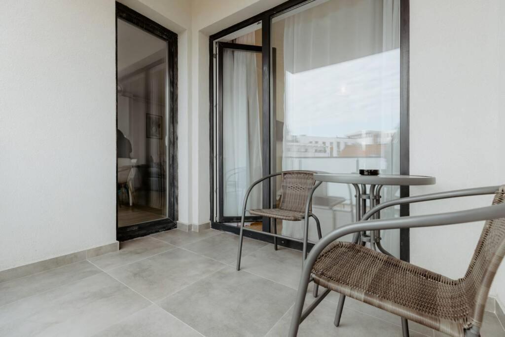 Nest Inn Oasis Residence Baia Mare Exterior foto